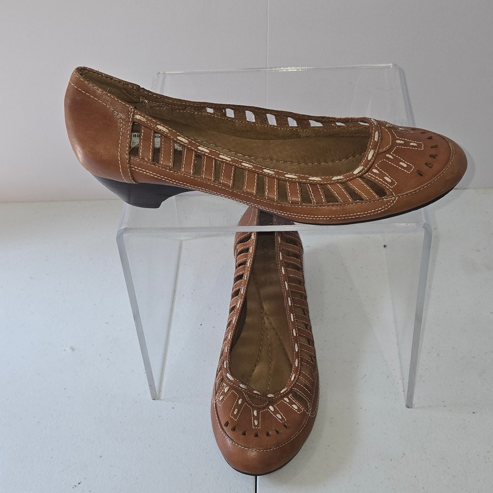 Strictly Comfort Women 8.5M Brown Leather Cutout Low Wedge Heel Pump Shoes AC448